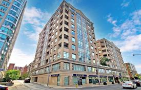 2 odalılar daire Yonge Street'da, Kanada. C$752,000