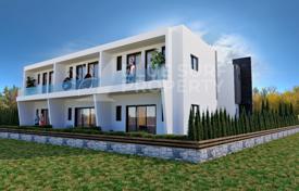 2 odalılar konak Sotira'da, Kıbrıs. 225,000 €