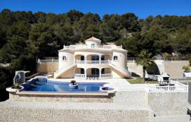 4 odalılar yazlık ev 380 m² Calpe'de, İspanya. 1,250,000 €