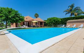 5 odalılar villa 124 m² Scicli'de, İtalya. 450,000 €