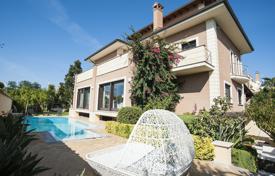 Villa – Infernetto, Roma, Lazio,  İtalya. 2,500,000 €