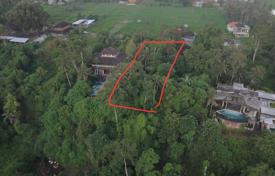Arsa Tampaksiring'da, Endonezya. $224,000
