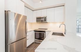 5 odalılar daire Etobicoke'de, Kanada. C$1,280,000