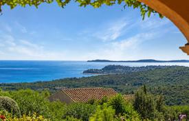 8 odalılar villa La Croix-Valmer'da, Fransa. 2,290,000 €