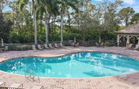 9 odalılar şehir içinde müstakil ev 324 m² Florida'da, Amerika Birleşik Devletleri. $1,250,000