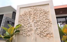 4 odalılar villa 375 m² South Denpasar'da, Endonezya. $750,000