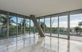 Sıfır daire – South Bayshore Drive, Miami, Florida,  Amerika Birleşik Devletleri. $3,500,000