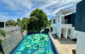 12 odalılar villa 350 m² Pattaya'da, Tayland. $1,639,000