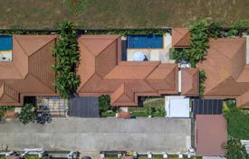 4 odalılar villa 700 m² Phuket Town'da, Tayland. $596,000