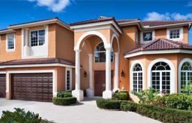 Villa – Fort Lauderdale, Florida, Amerika Birleşik Devletleri. $2,370,000