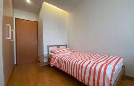 3 odalılar kondominyumda daireler Phra Khanong'da, Tayland. 276,000 €