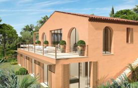 Villa – Saint-Tropez, Cote d'Azur (Fransız Rivierası), Fransa. 4,350,000 €