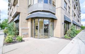 2 odalılar daire North York'da, Kanada. C$702,000