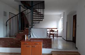 4 odalılar şehir içinde müstakil ev 160 m² Brtonigla'da, Hırvatistan. 250,000 €