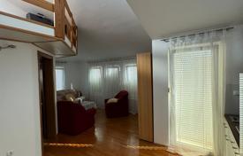 6 odalılar şehir içinde müstakil ev 370 m² Vodice'de, Hırvatistan. 550,000 €