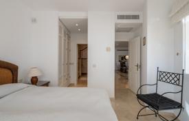 6 odalılar daire 208 m² Puerto Banús'ta, İspanya. 1,690,000 €