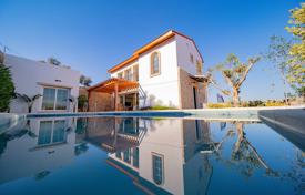 New residential complex with villas Milas'da, Türkiye. Min.21,378,000 TRY