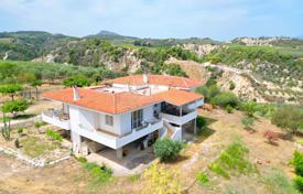 3 odalılar villa 252 m² Mora'da, Yunanistan. 250,000 €