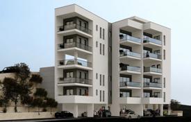 1 odalılar yeni binada daireler Limasol'da, Kıbrıs. 302,000 €