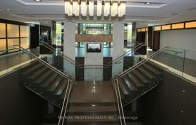 5 odalılar daire Etobicoke'de, Kanada. C$824,000