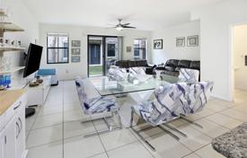 3 odalılar şehir içinde müstakil ev 166 m² Pompano Beach'da, Amerika Birleşik Devletleri. $455,000