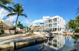Şehir içinde müstakil ev – Key Largo, Florida, Amerika Birleşik Devletleri. $2,499,000