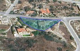 Arsa Agios Tychonas'da, Kıbrıs. 700,000 €