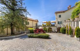 3 odalılar daire Turin'da, İtalya. 680,000 €