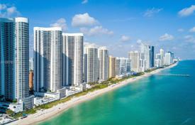3 odalılar daire 238 m² North Miami Beach'da, Amerika Birleşik Devletleri. 1,522,000 €