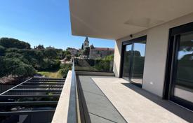 3 odalılar daire 125 m² Porec'te, Hırvatistan. 415,000 €