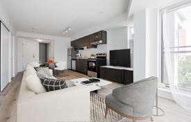 7 odalılar daire Scarborough'da, Kanada. C$772,000
