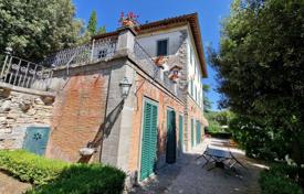 Villa Cortona'da, İtalya. 3,200,000 €