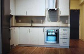 5 odalılar daire Scarborough'da, Kanada. C$809,000