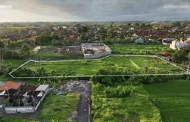 Arsa Badung'da, Endonezya. $1,521,000