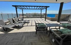3 odalılar çatı dairesi 161 m² Germasogeia'da, Kıbrıs. 640,000 €