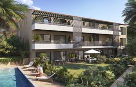 New residential complex with apartments Saint-Tropez'de, Fransa. Min.1,375,000 €
