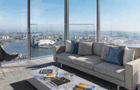 2 odalılar daire 80 m² Londra'da, Birleşik Krallık. £952,000