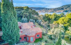 6 odalılar villa 340 m² Saint-Jean-Cap-Ferrat'da, Fransa. 42,500 € haftalık