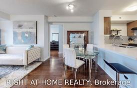 4 odalılar daire North York'da, Kanada. C$906,000