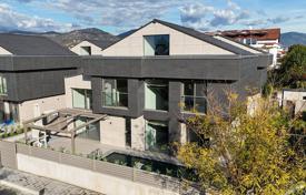 5 odalılar villa 214 m² Foça'da, Türkiye. 43,037,000 TRY