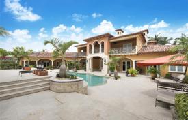 Villa – Miami, Florida, Amerika Birleşik Devletleri. $4,649,000