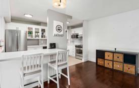 5 odalılar daire North York'da, Kanada. C$752,000