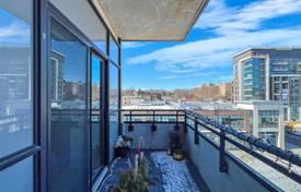2 odalılar daire Etobicoke'de, Kanada. C$970,000