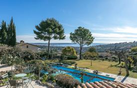Villa – Antibes, Cote d'Azur (Fransız Rivierası), Fransa. 2,750,000 €