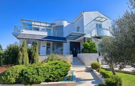 5 odalılar şehir içinde müstakil ev 500 m² Istria County'da, Hırvatistan. 1,500,000 €