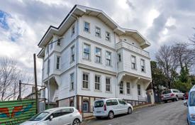 Yazlık ev – Istanbul, Türkiye. $6,244,000