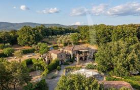 9 odalılar villa 1000 m² Rapolano Terme'de, İtalya. 2,500,000 €