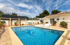 3 odalılar villa 265 m² Moraira'da, İspanya. 649,000 €