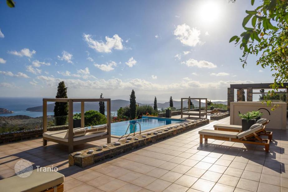 Lasithi'de satılık 6 odalılar villa 4,300,000 €'a, ilan #2461116 – Tranio