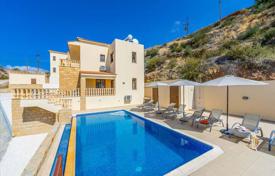 Villa – Kissonerga, Baf, Kıbrıs. From 776,000 €